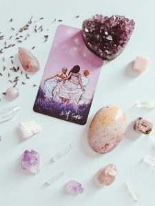 Tarot and oracle card reading North Kensington
